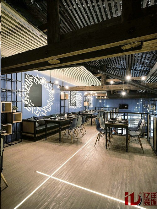 酒吧装修设计—创意产业园工业风酒吧案例